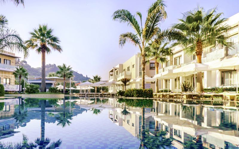 Poolområdet på Lesante Classic Luxury Hotel & Spa, Zakynthos, Grækenland.