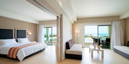 Familie-værelse på Hotel Levante Beach Resort på Rhodos, Grækenland.