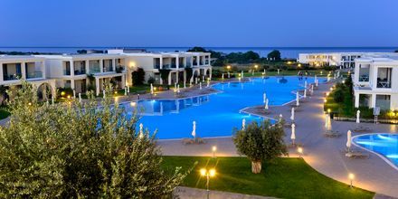 Poolområde på Hotel Levante Beach Resort på Rhodos, Grækenland.