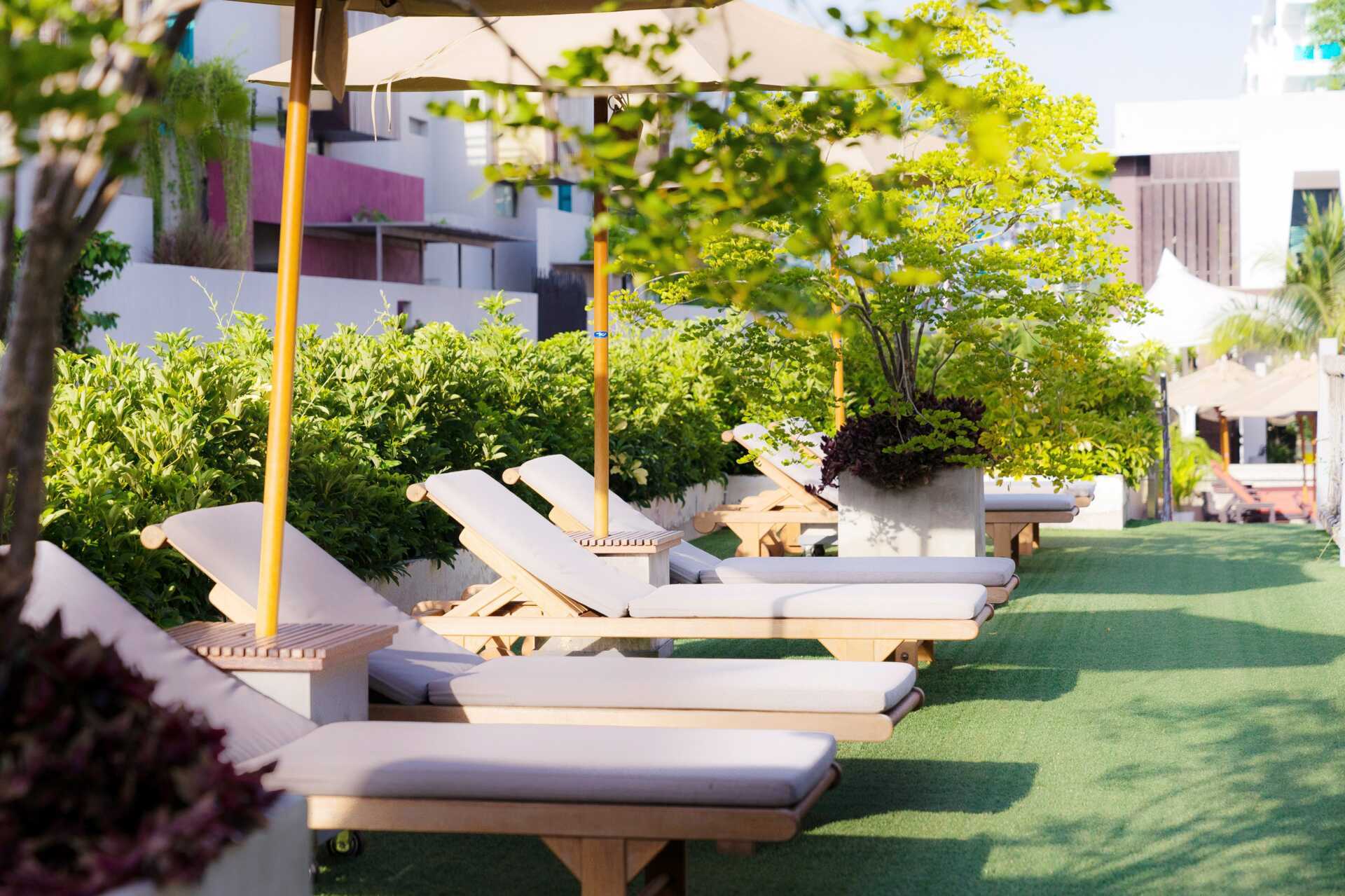 Solterrasse på Loligo Resort Hua Hin i Thailand.