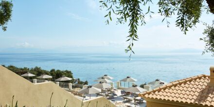 Udsigt fra MarBella Nido Suite Hotel & Villas på Korfu, Grækenland.