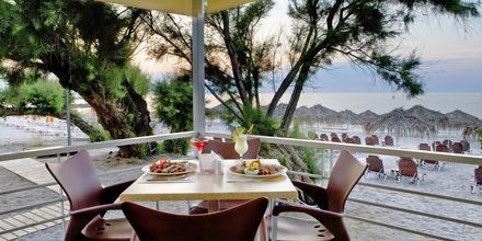 Restaurant på Margarita Beach Resort G D's Hotels på Kreta, Grækenland.