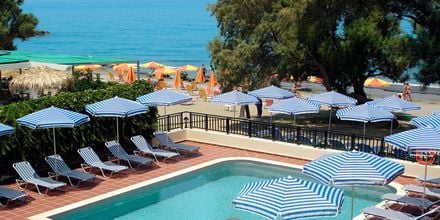 Poolområde på Margarita Beach Resort G D's Hotels på Kreta, Grækenland.
