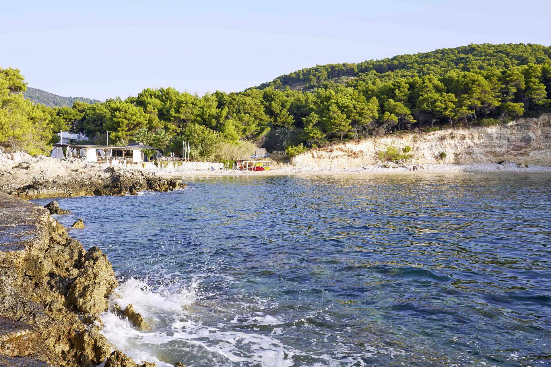 Strand på Alonissos, Grækenland