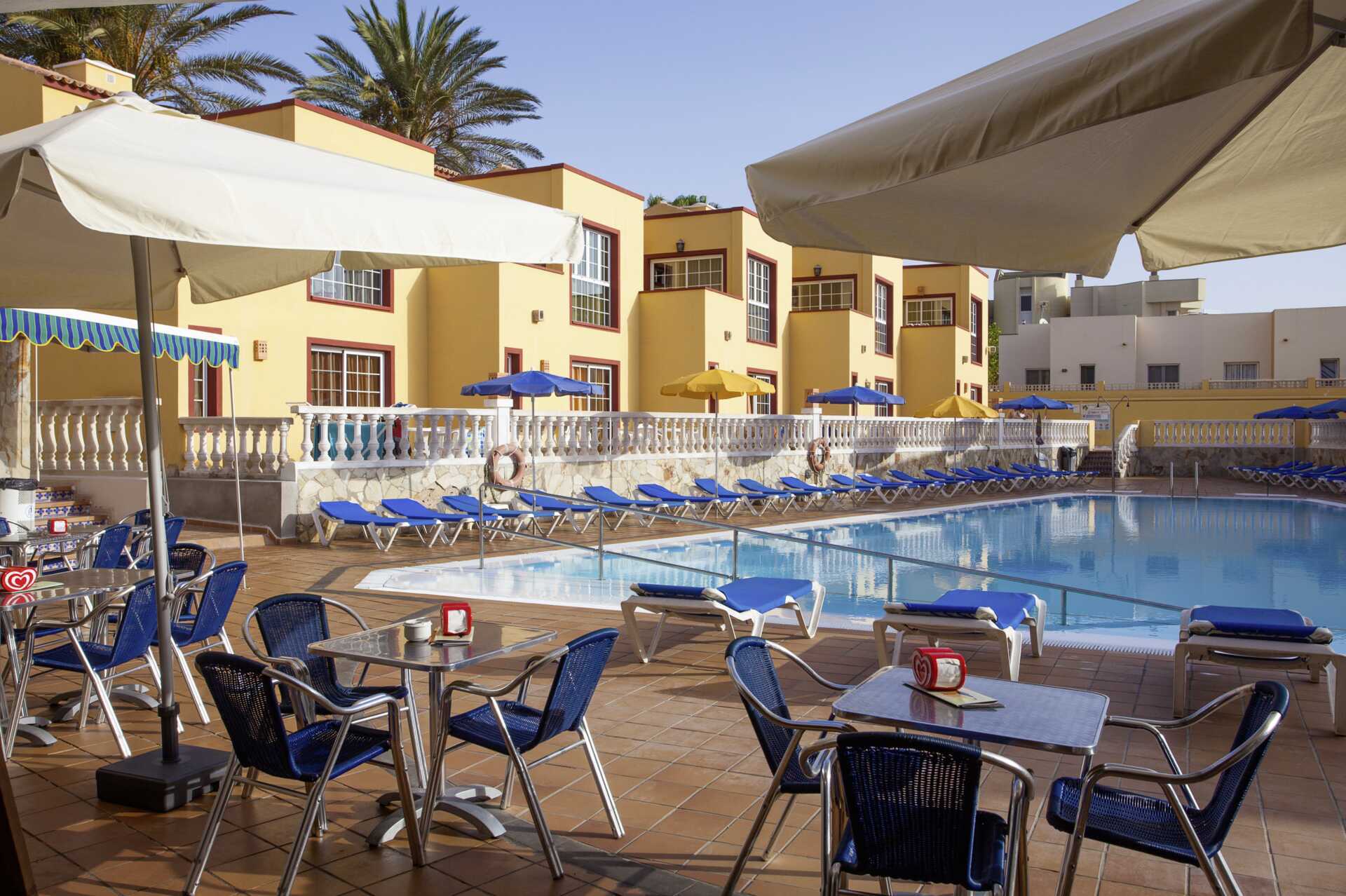 Poolområdet på Maxorata Beach i Corralejo, Fuerteventura.