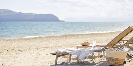 Stranden ved hotel Minoa Palace Resort & Spa i Platanias på Kreta, Grækenland.