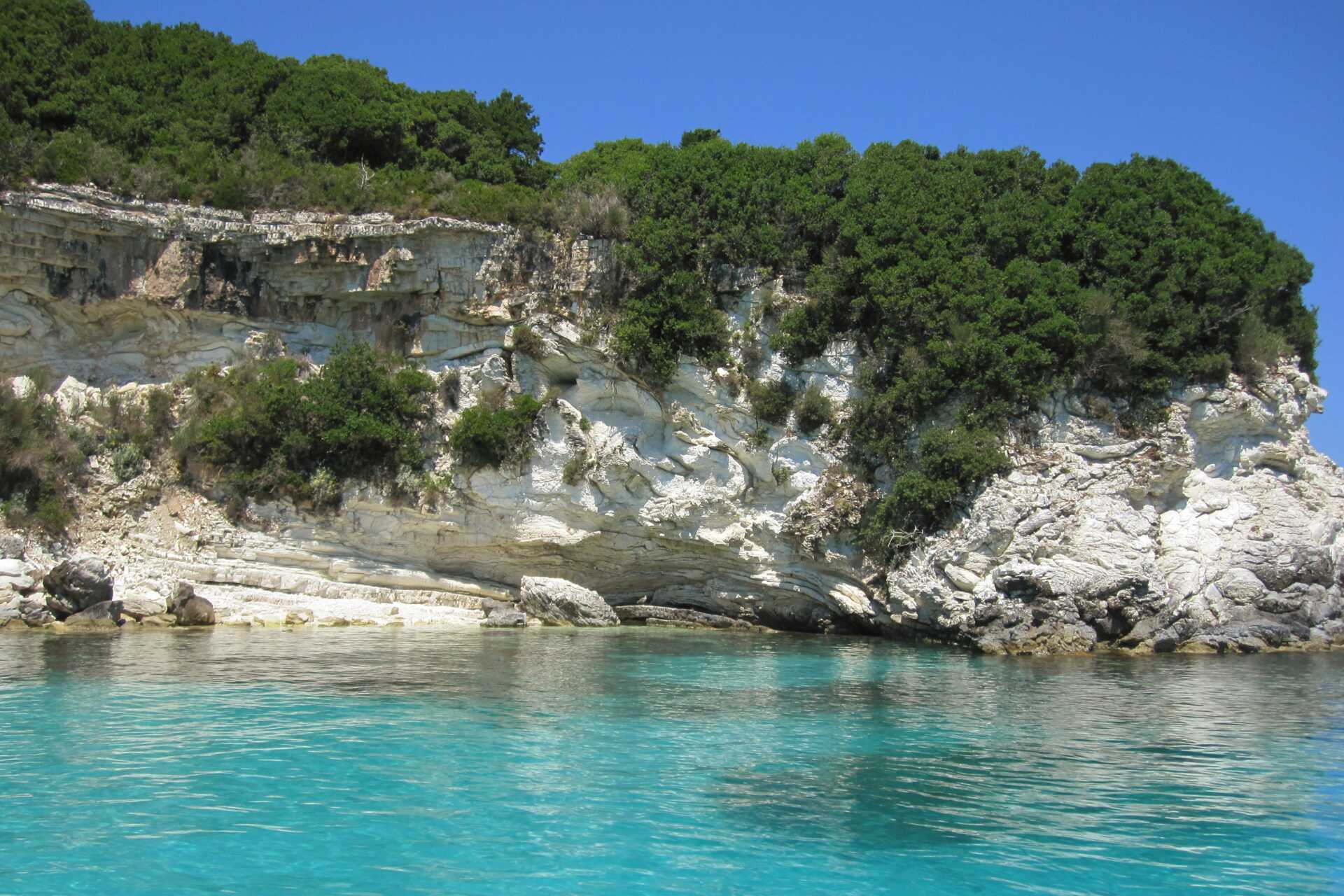Ioniske perler – Paxos og Antipaxos