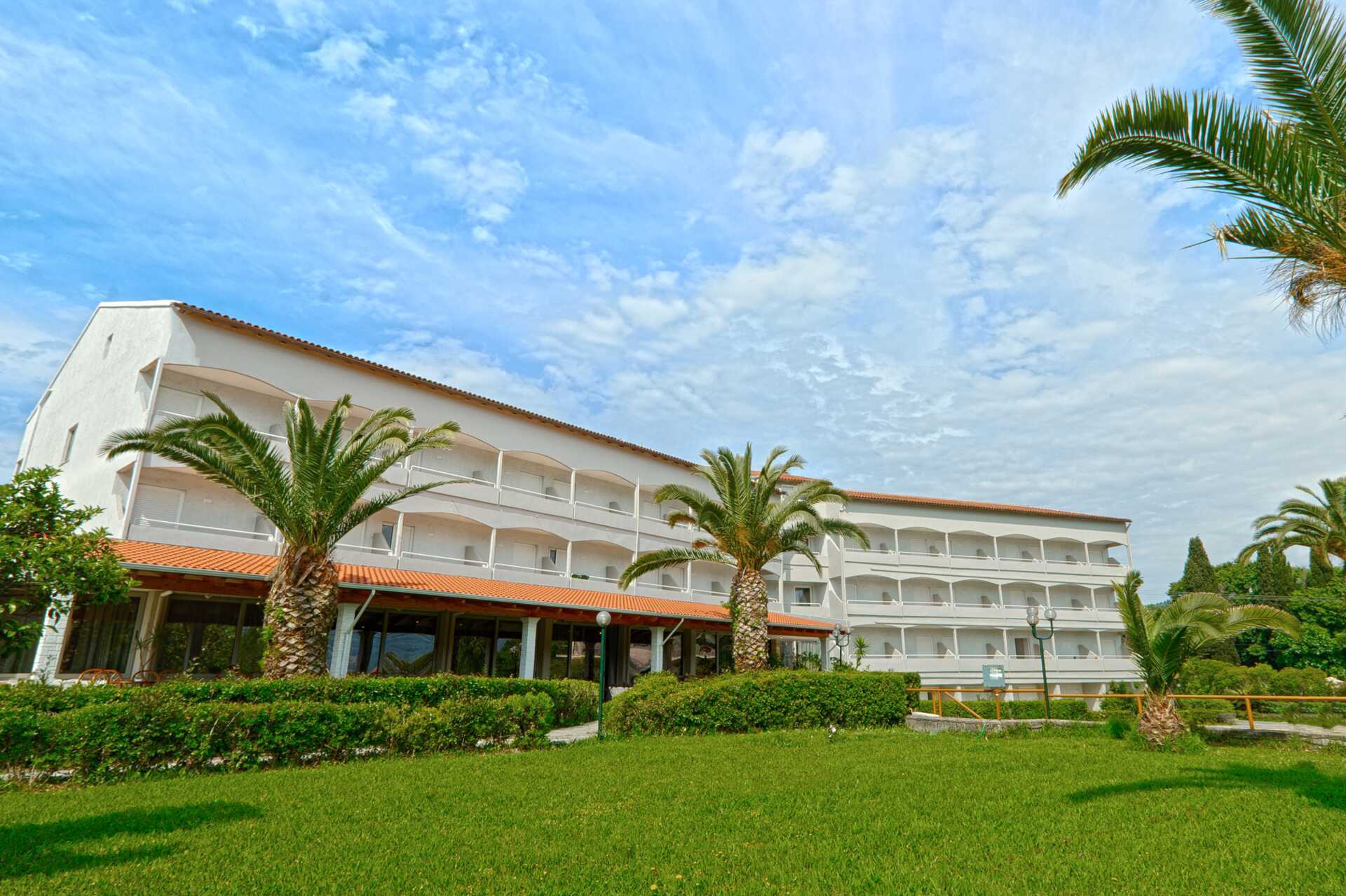 Hotel Livadi Nafsika i Dassia på Korfu.