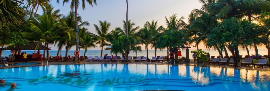 Pool på Oriental Pearl Resort i Phan Thiet, Vietnam