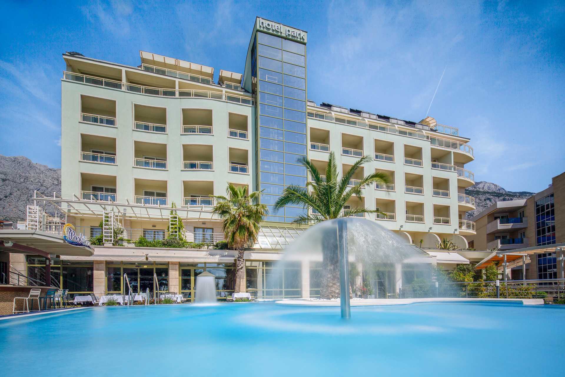 Pool på Hotel Park i Makarska, Kroatien.
