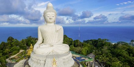 Big Buddha er et velkendt landemærke i Phuket med en skøn udsigt.