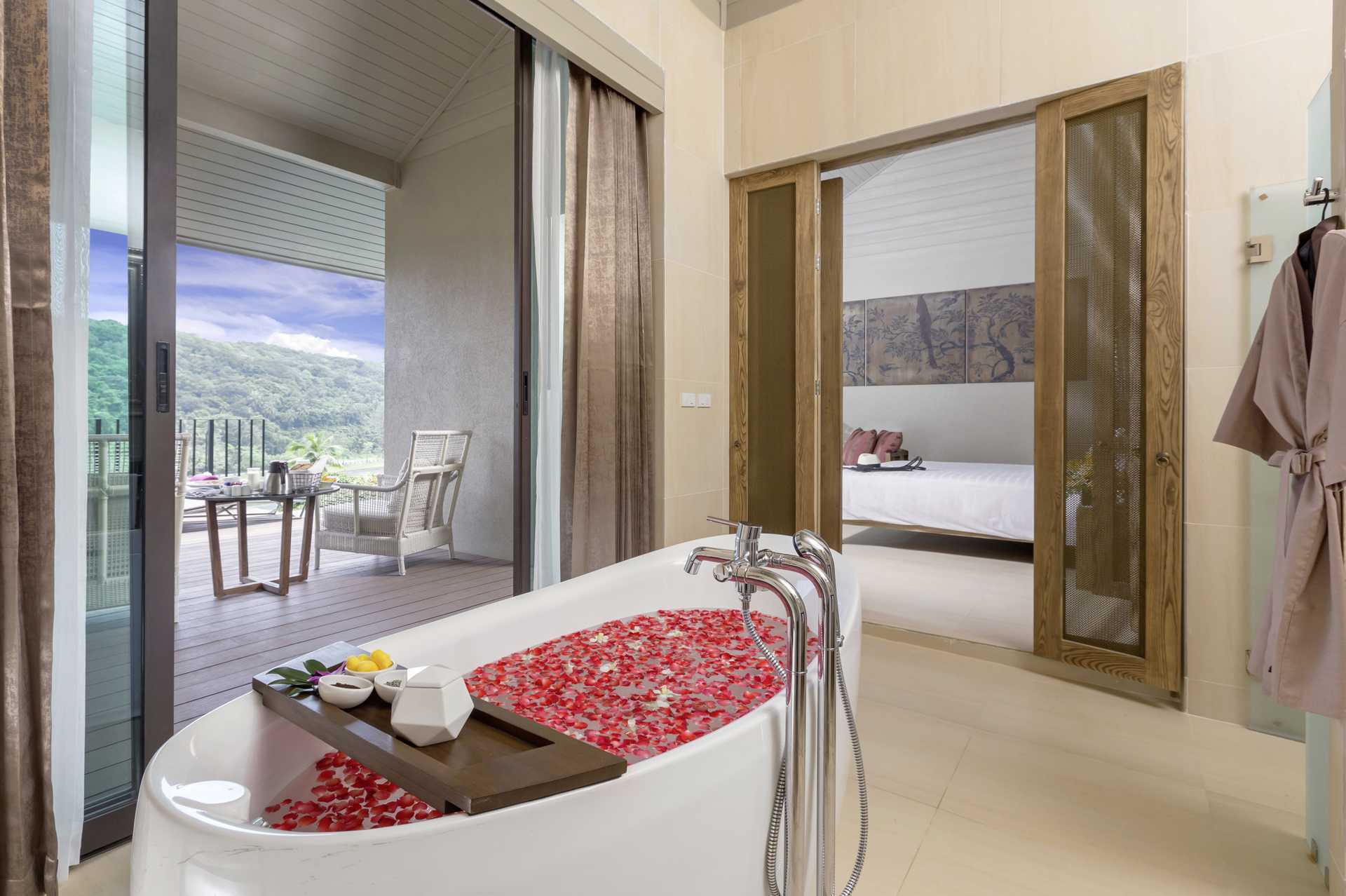 Pool bungalow på Sunsuri Phuket, Thailand.