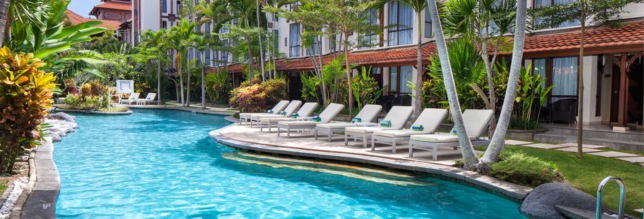 Poolområdet på Hotel Sanur Paradise Plaza i Sanur på Bali.