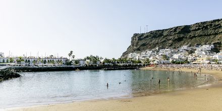 Stranden ved Radisson Blu Resort & Spa i Puerto de Mogán på Gran Canaria.