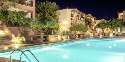 Pool på Hotel Rigas, Skopelos.