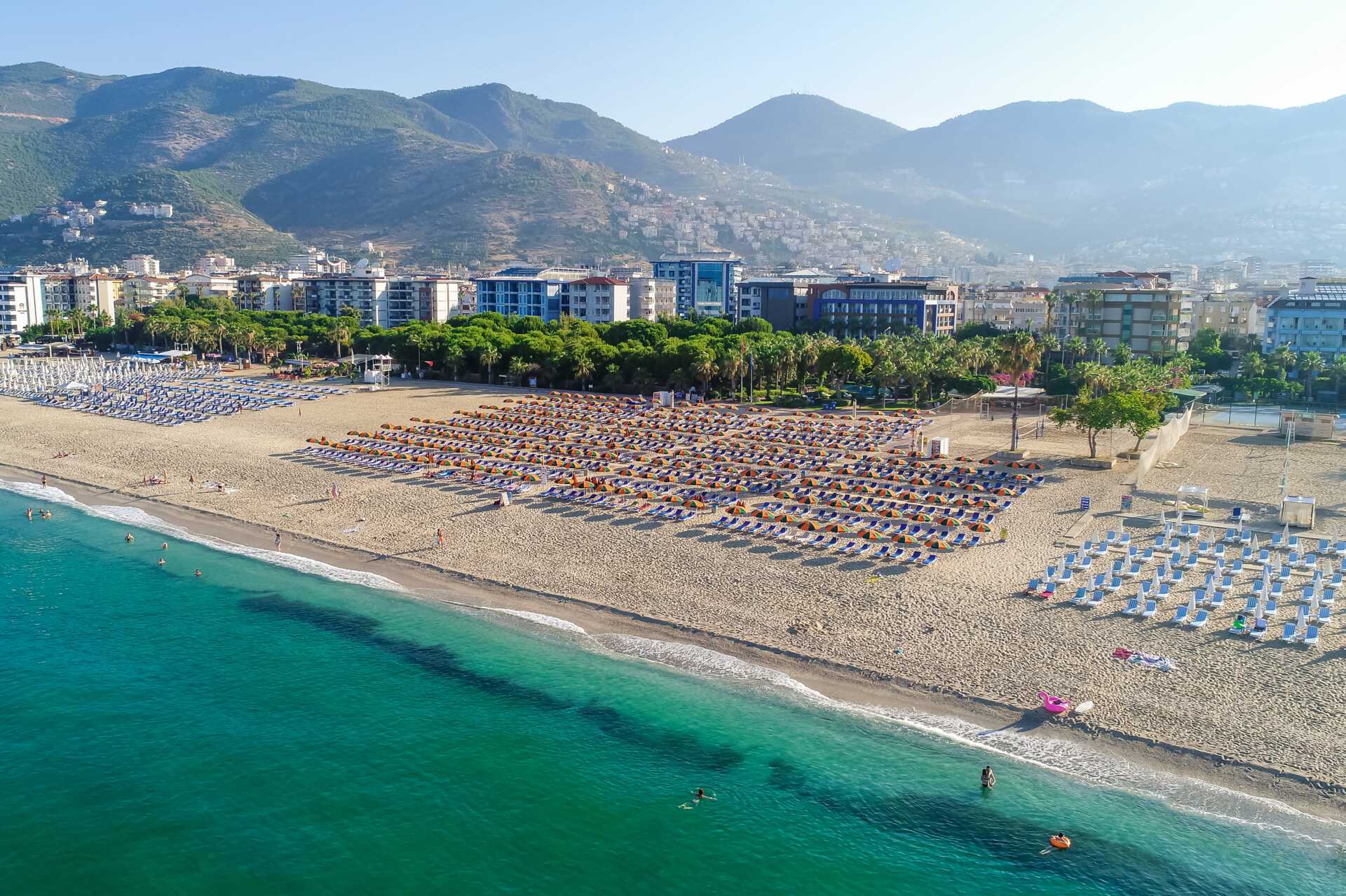 Stranden ved hotel Riviera i Alanya, Tyrkiet.
