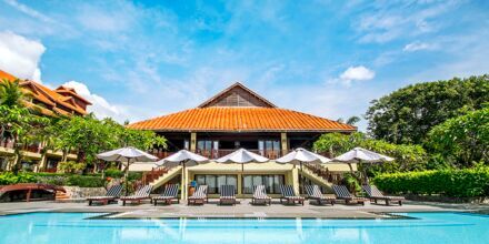 Poolområdet på hotel Romana Beach Resort i Phan Thiet