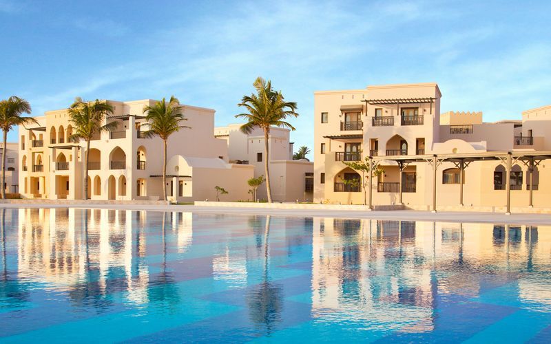Poolområde på Salalah Rotana Resort, Oman