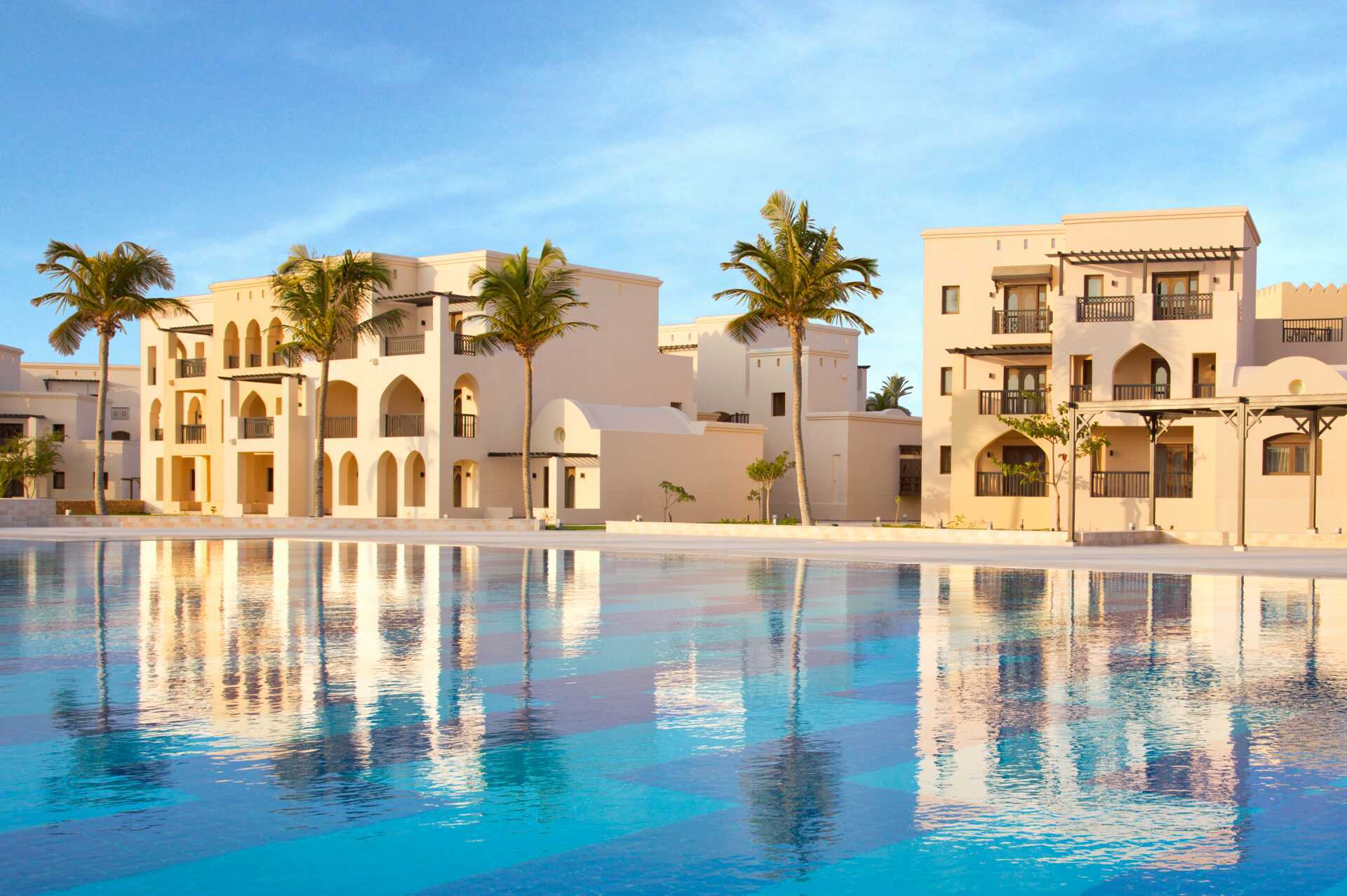 Poolområde på Salalah Rotana Resort, Oman