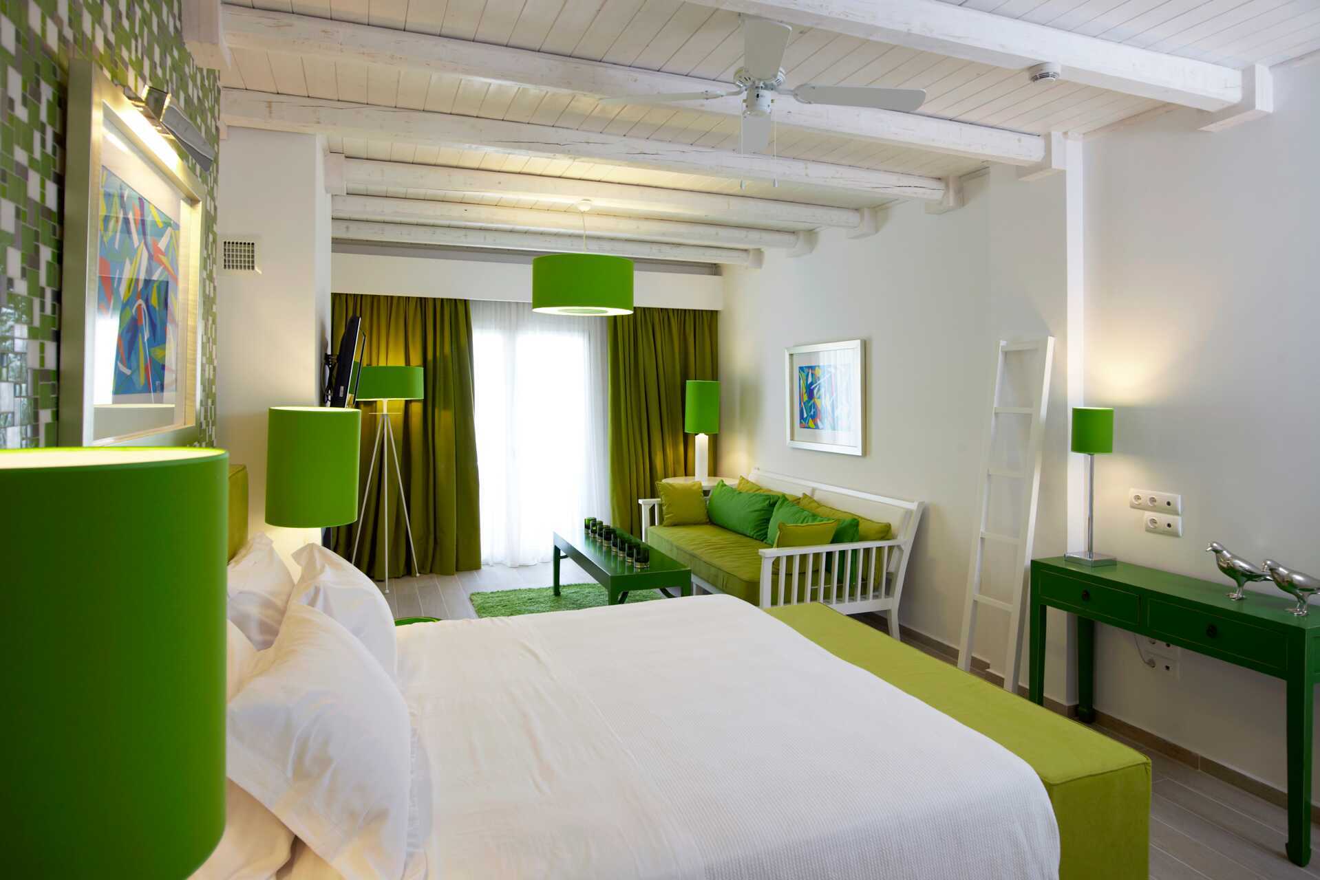 Familie-værelse på Salvator Hotel Villas &amp; Spa i Parga, Grækenland.