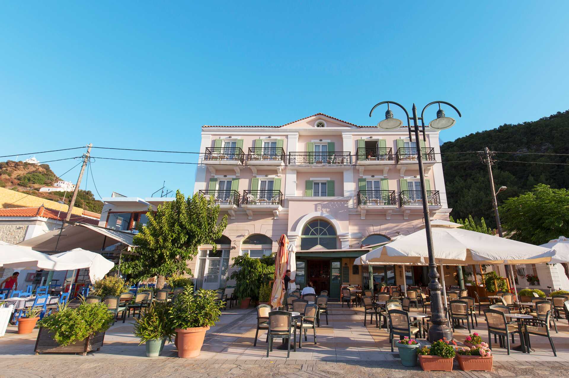 Hotel Samaina Port i Karlovassi på Samos