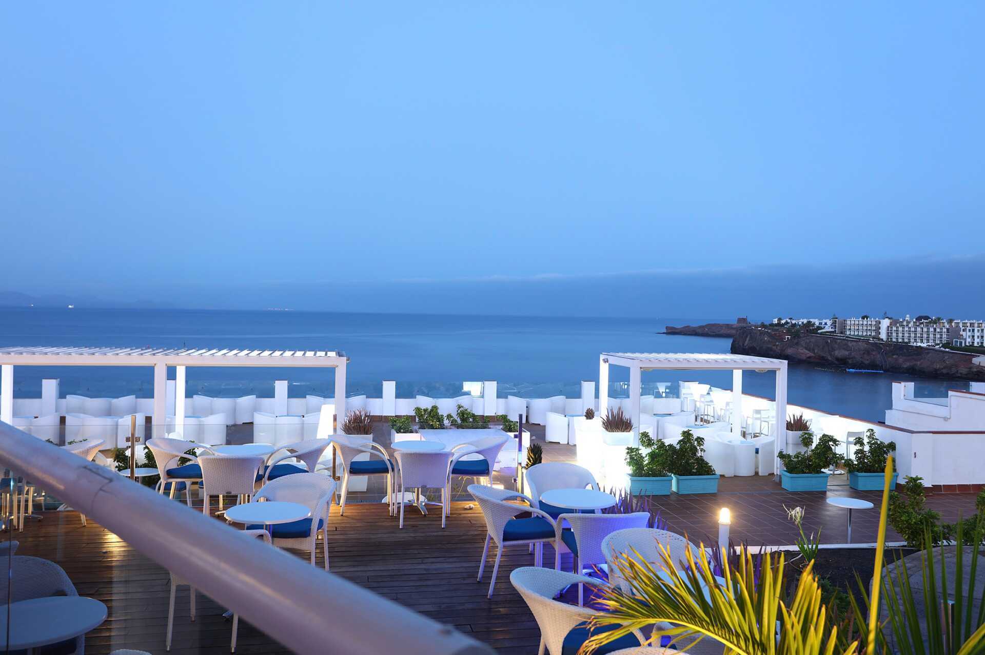 Chill-out område på Hotel Sandos Papagayo Beach Resort på Lanzarote, De Kanariske Øer