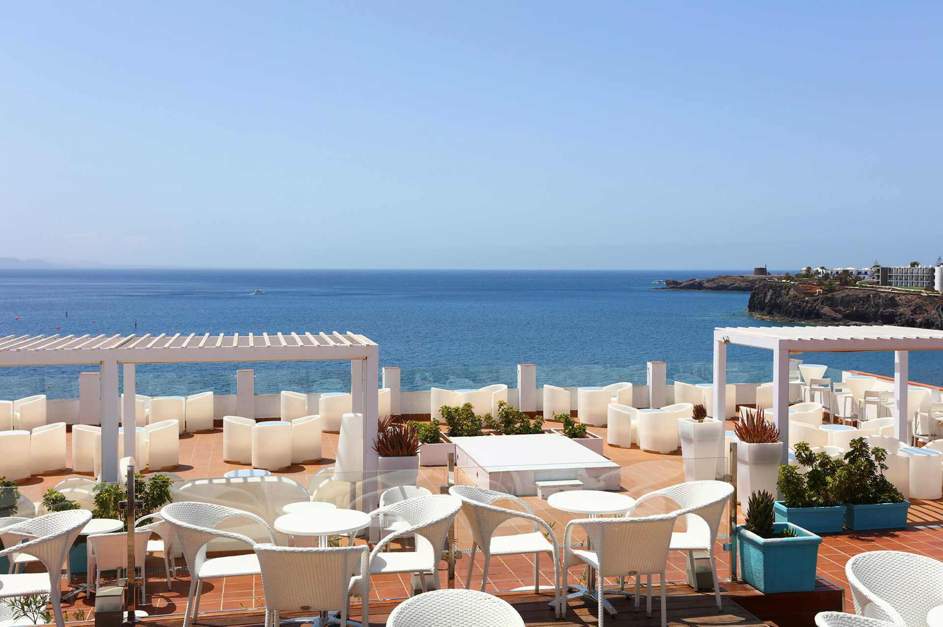 Chill-out område på Hotel Sandos Papagayo Beach Resort på Lanzarote, De Kanariske Øer