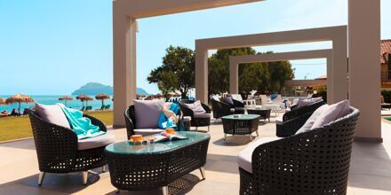 Poolbar på Hotel Santa Helena Beach i Platanias på Kreta, Grækenland.