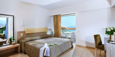 Familie-værelses lejligheder på hotel Sitia Beach i Sitia på Kreta, Grækenland.