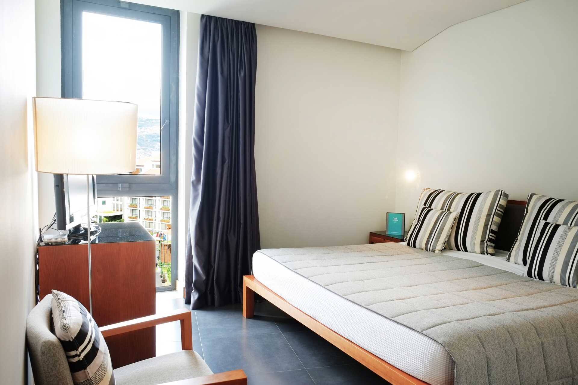 Suite på VIDAMAR Resorts Madeira, Portugal.