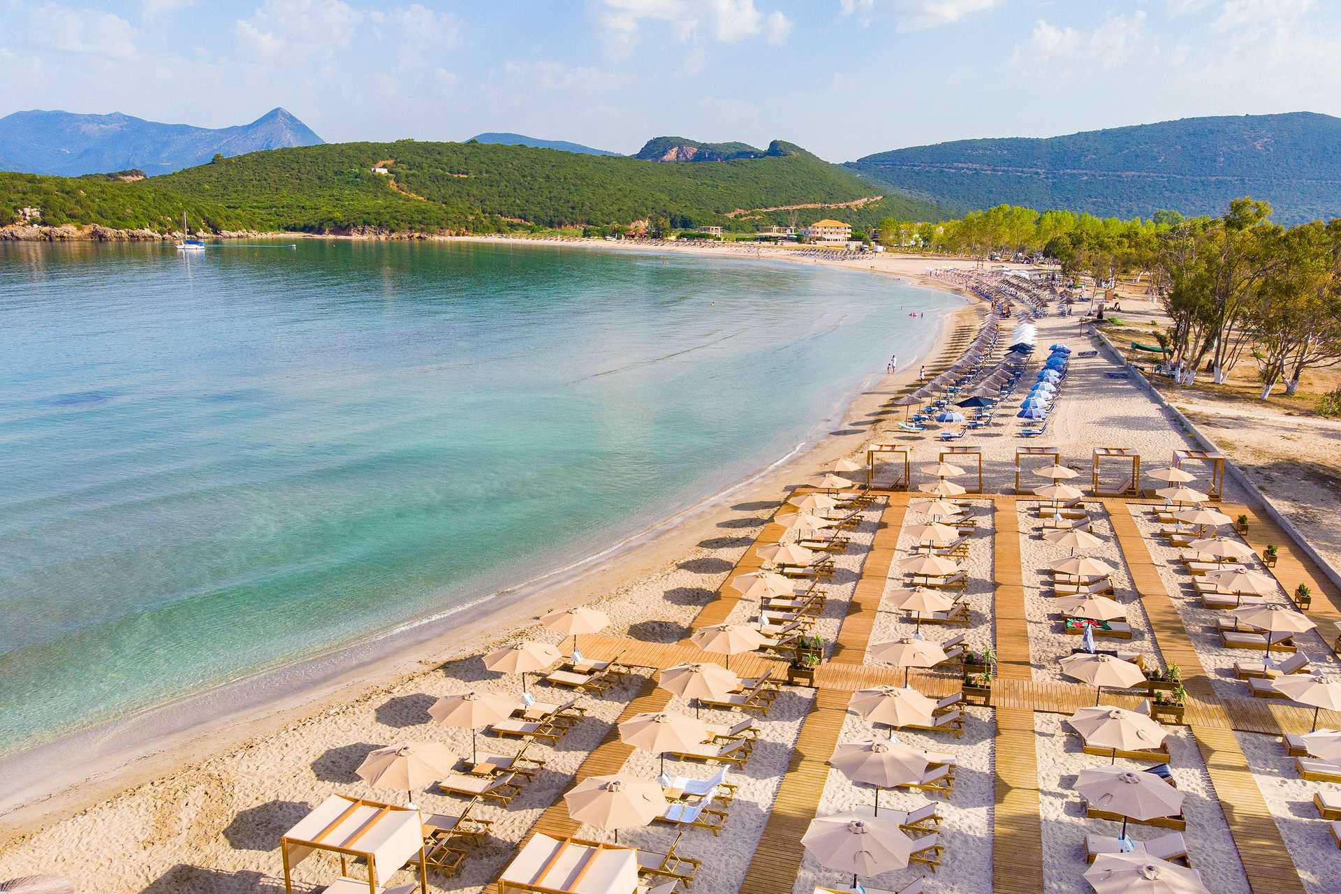 Stranden ved Hotel Paradise Ammoudia i Grækenland.