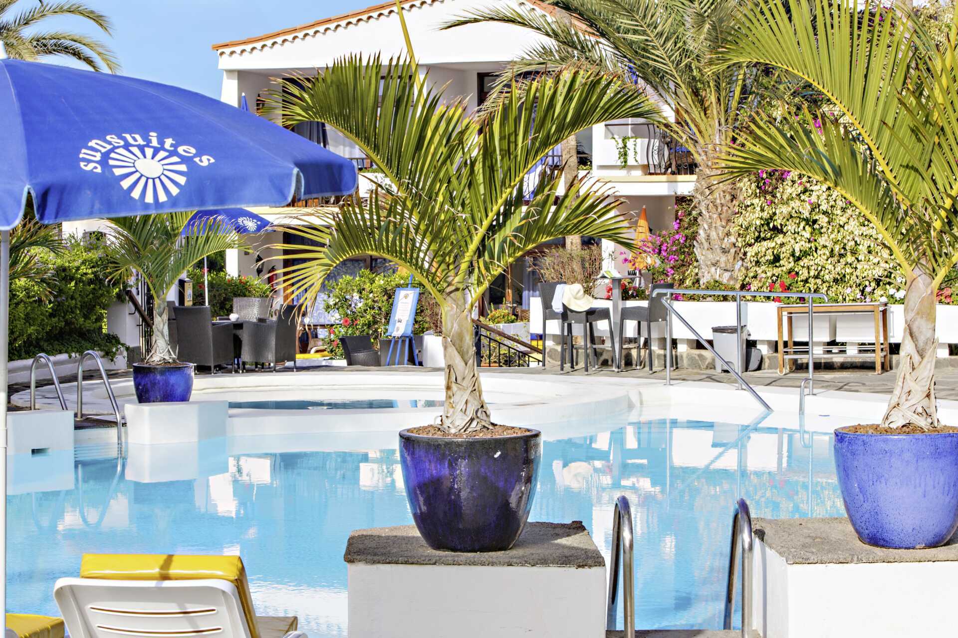 Poolområdet på hotel Sunsuites Carolina på Gran Canaria, De Kanariske Øer.
