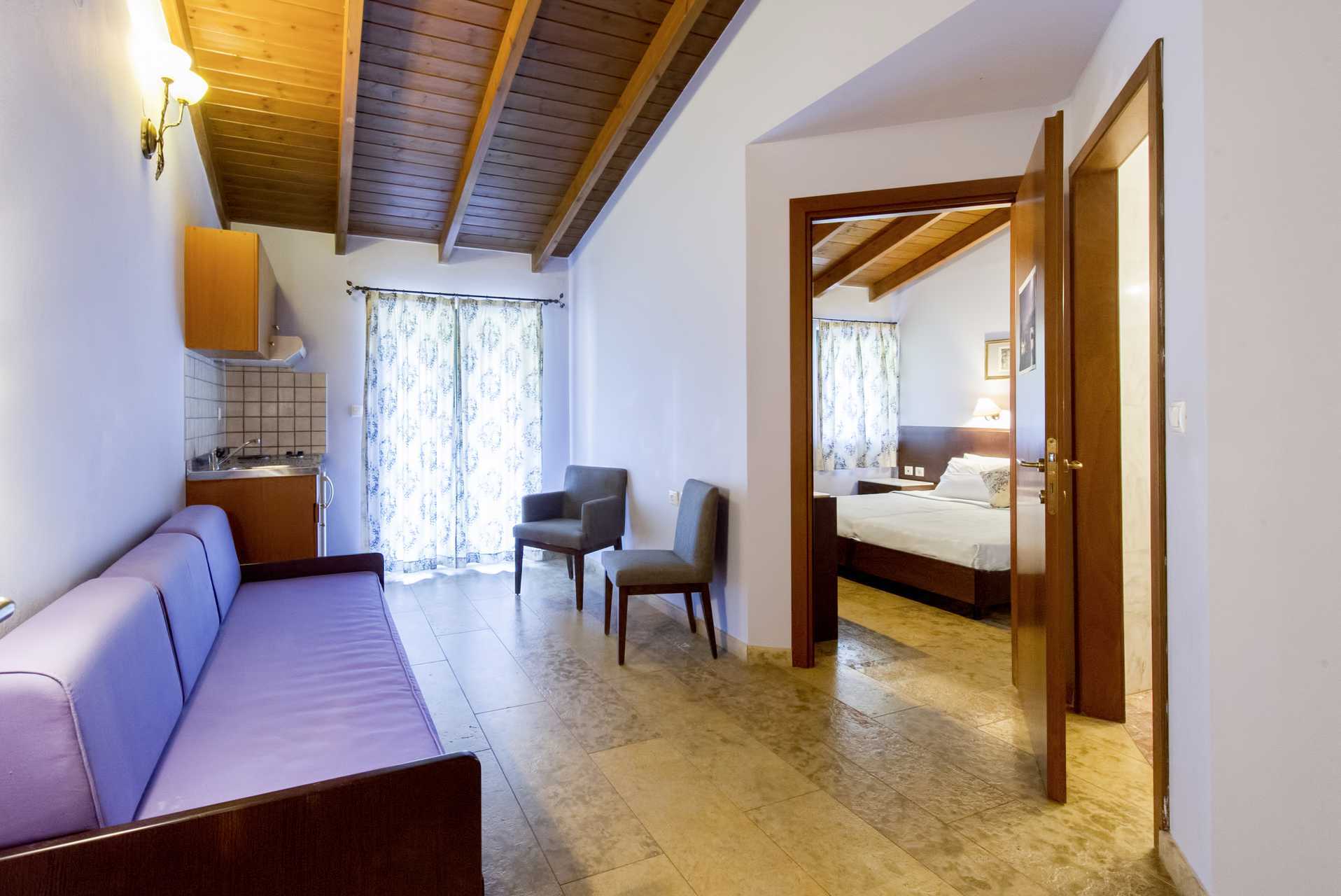 To-værelses lejligheder på hotel Villa Vasso i Parga, Grækenland.