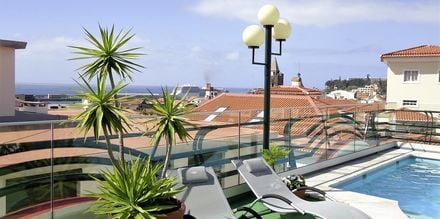 Poolen på Hotel Windsor i Funchal, Madeira